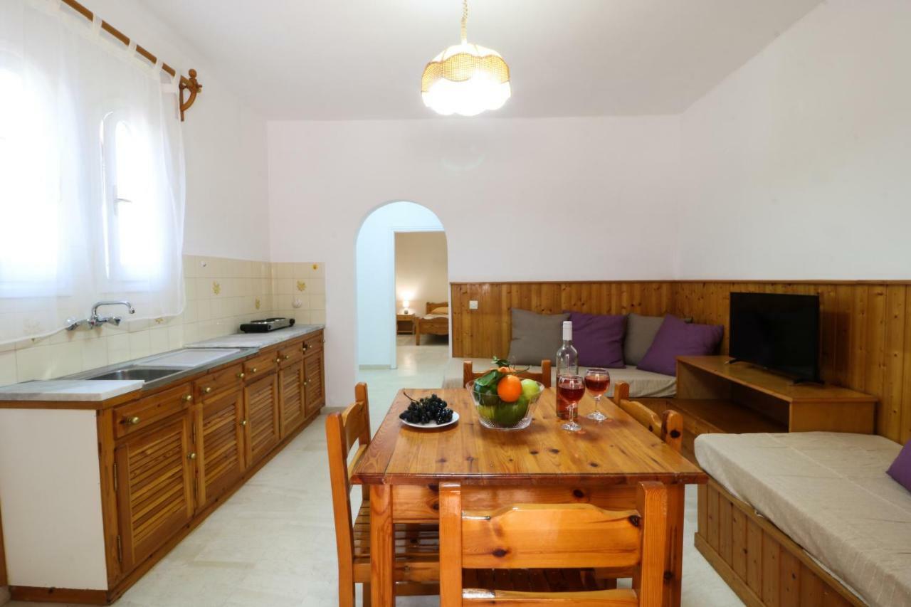 Silent Bay Apartments Katávolos 外观 照片