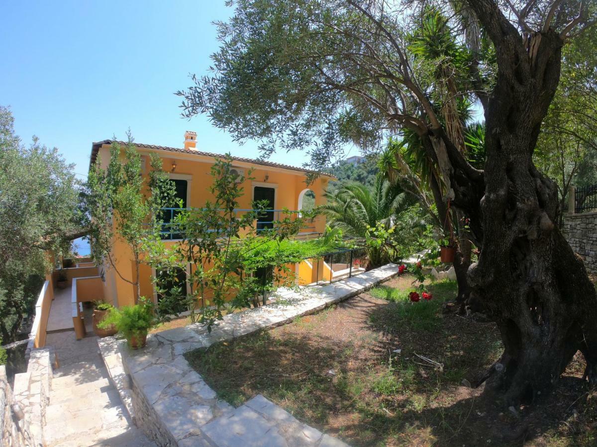 Silent Bay Apartments Katávolos 外观 照片
