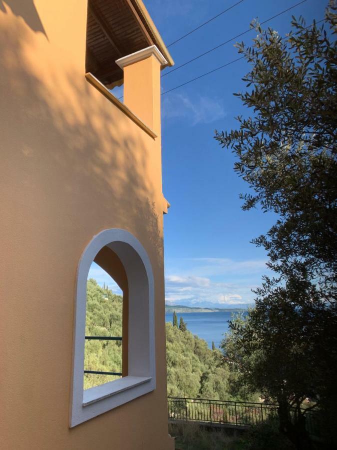 Silent Bay Apartments Katávolos 外观 照片